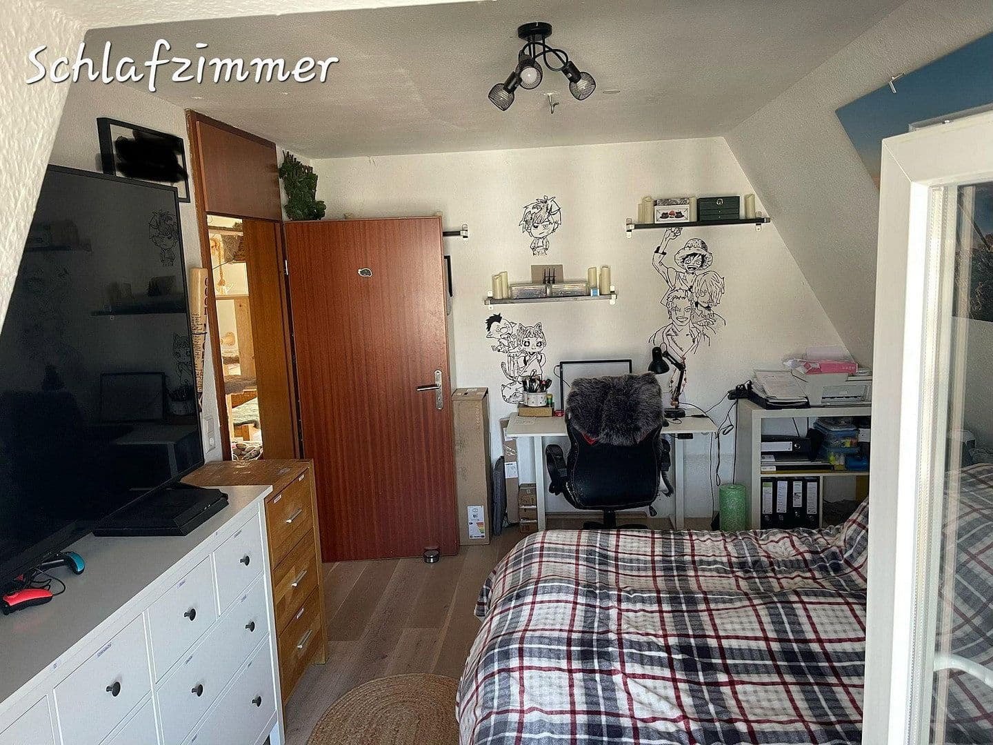 Pronájem bytu 3+1 84 m², Süßen, Bádensko-Württembersko Pronájem bytu 3+1 84 m², Süßen, Bádensko-Württembersko