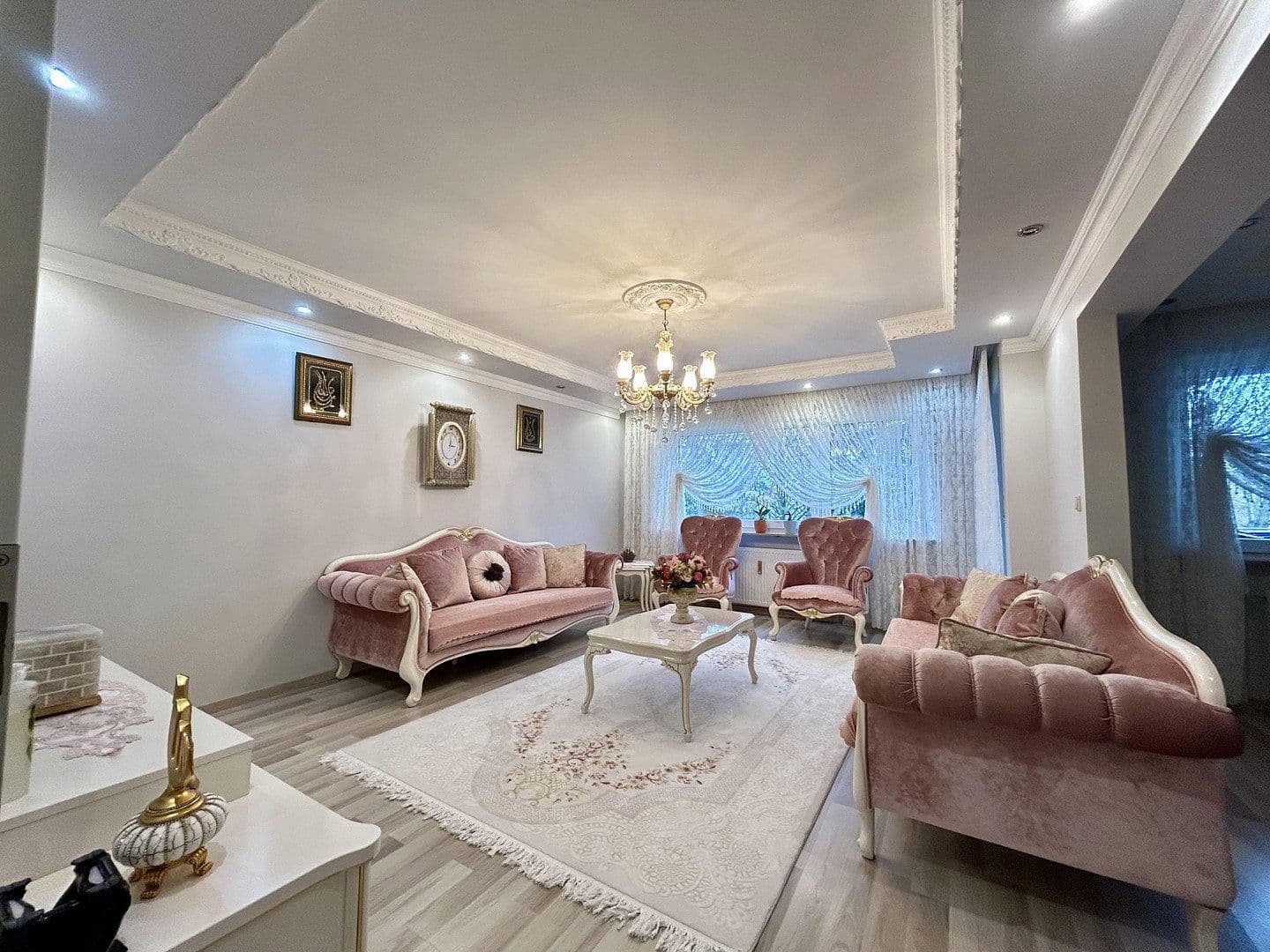 Prodej bytu 4+kk 102 m², Mainhardter str. 23, Ludwigsburg, Bádensko-Württembersko Prodej bytu 4+kk 102 m², Mainhardter str. 23, Ludwigsburg, Bádensko-Württembersko