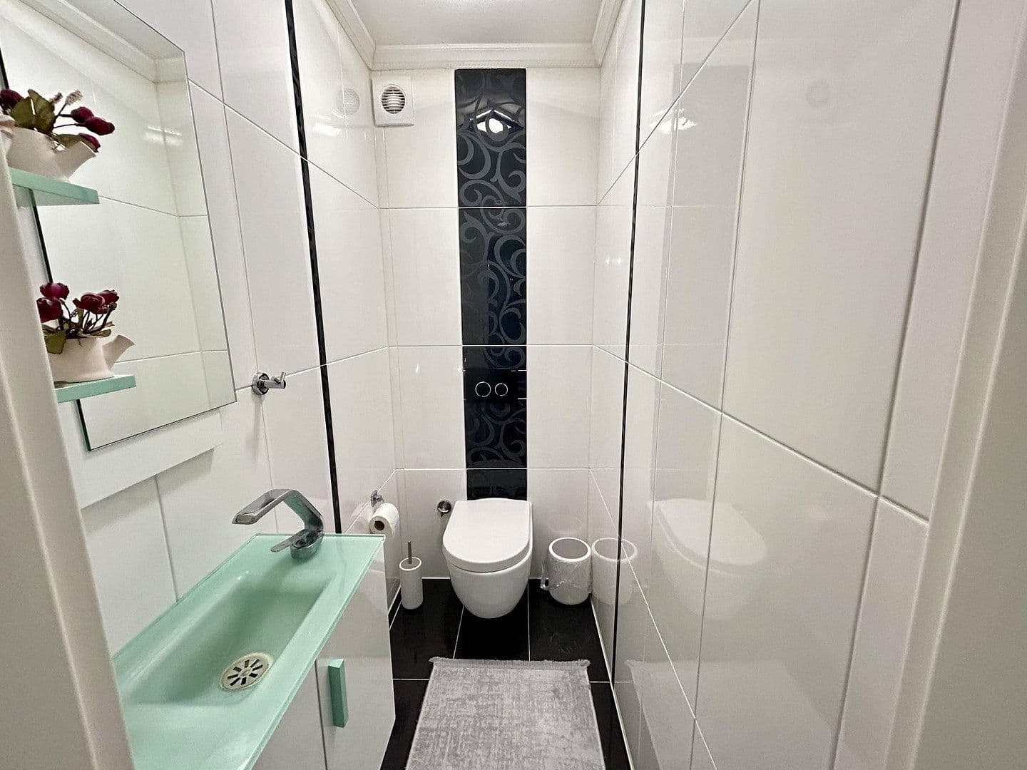 Prodej bytu 4+kk 102 m², Mainhardter str. 23, Ludwigsburg, Bádensko-Württembersko Prodej bytu 4+kk 102 m², Mainhardter str. 23, Ludwigsburg, Bádensko-Württembersko