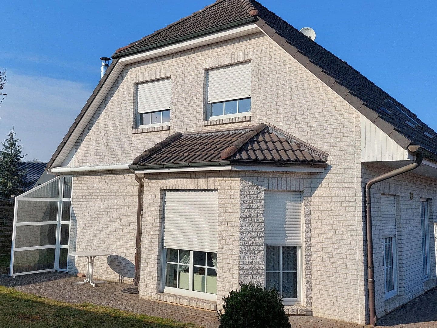 Prodej domu 121 m², pozemek 423 m², Röbel/Müritz, Mecklenburg-Vorpommern Prodej domu 121 m², pozemek 423 m², Röbel/Müritz, Mecklenburg-Vorpommern