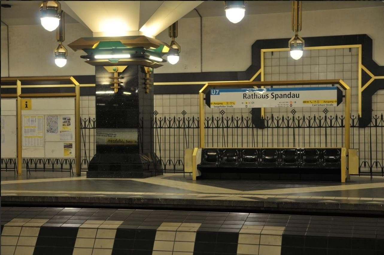 Pronájem bytu 2+1 50 m², Nauener Str., Berlin, Berlín Pronájem bytu 2+1 50 m², Nauener Str., Berlin, Berlín