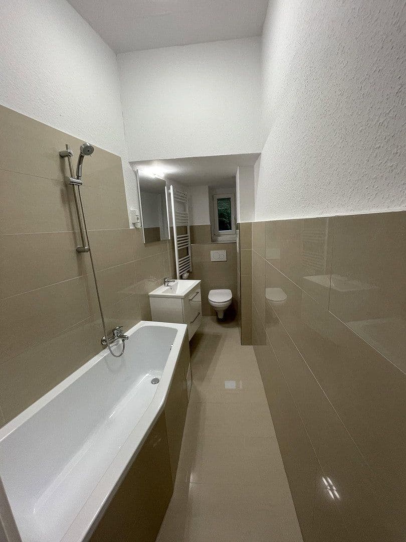 Pronájem bytu 2+1 50 m², Nauener Str., Berlin, Berlín Pronájem bytu 2+1 50 m², Nauener Str., Berlin, Berlín