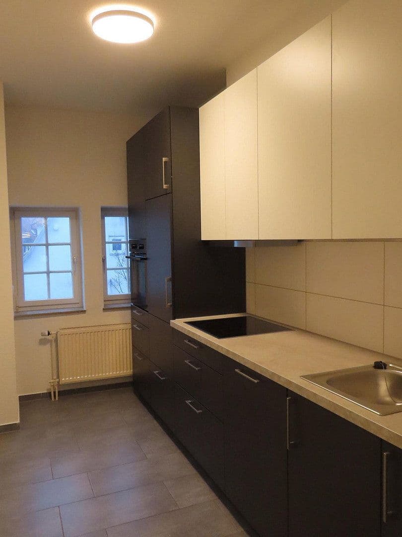 Pronájem bytu 2+1 70 m², Leonberg, Bádensko-Württembersko Pronájem bytu 2+1 70 m², Leonberg, Bádensko-Württembersko