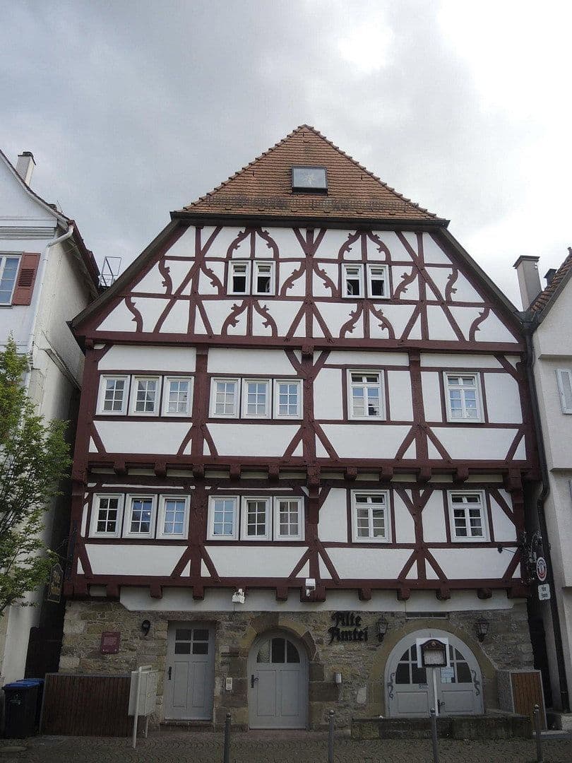 Pronájem bytu 2+1 70 m², Leonberg, Bádensko-Württembersko Pronájem bytu 2+1 70 m², Leonberg, Bádensko-Württembersko