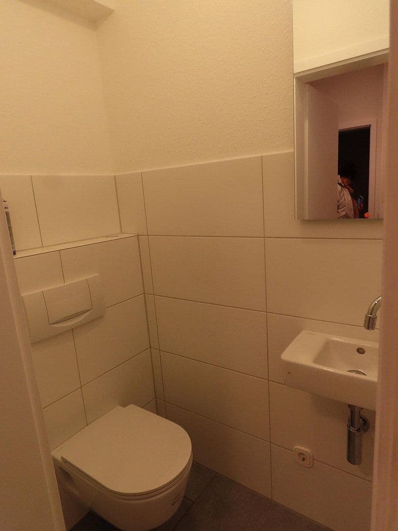 Pronájem bytu 2+1 70 m², Leonberg, Bádensko-Württembersko Pronájem bytu 2+1 70 m², Leonberg, Bádensko-Württembersko