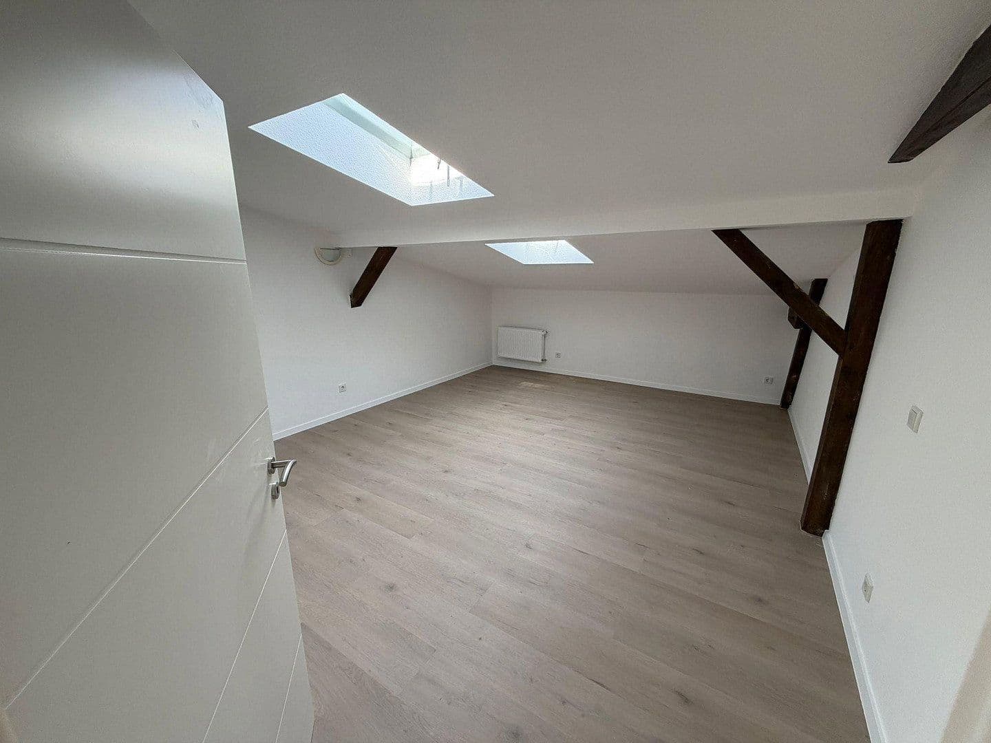 Pronájem bytu 3+1 85 m², Schneiderstraße 21, Eberswalde, Braniborsko Pronájem bytu 3+1 85 m², Schneiderstraße 21, Eberswalde, Braniborsko