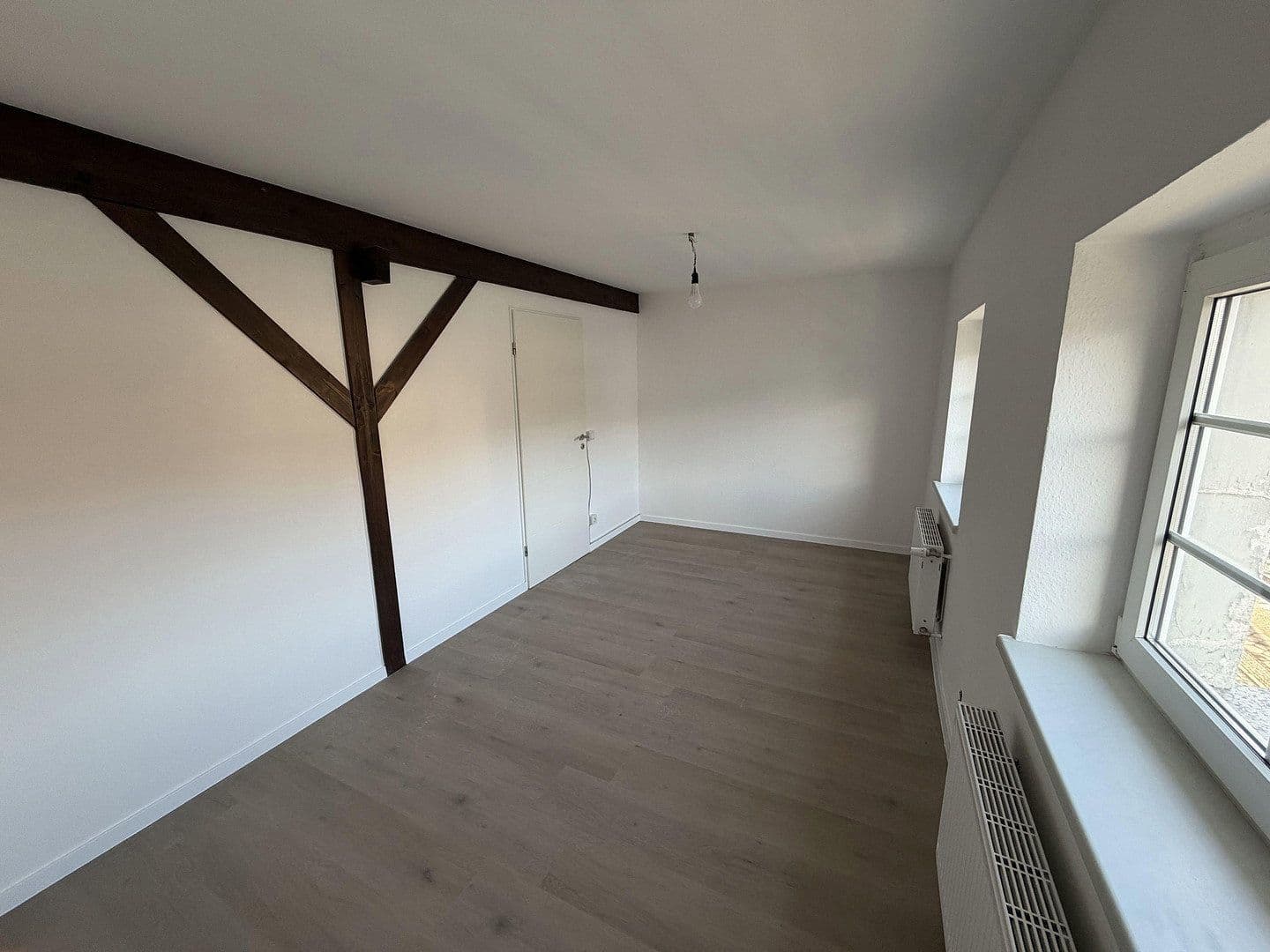 Pronájem bytu 3+1 85 m², Schneiderstraße 21, Eberswalde, Braniborsko Pronájem bytu 3+1 85 m², Schneiderstraße 21, Eberswalde, Braniborsko