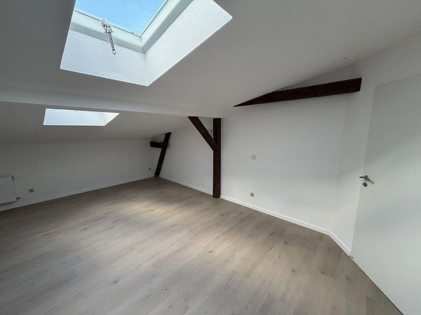 Pronájem bytu 3+1 85 m², Schneiderstraße 21, Eberswalde, Braniborsko Pronájem bytu 3+1 85 m², Schneiderstraße 21, Eberswalde, Braniborsko