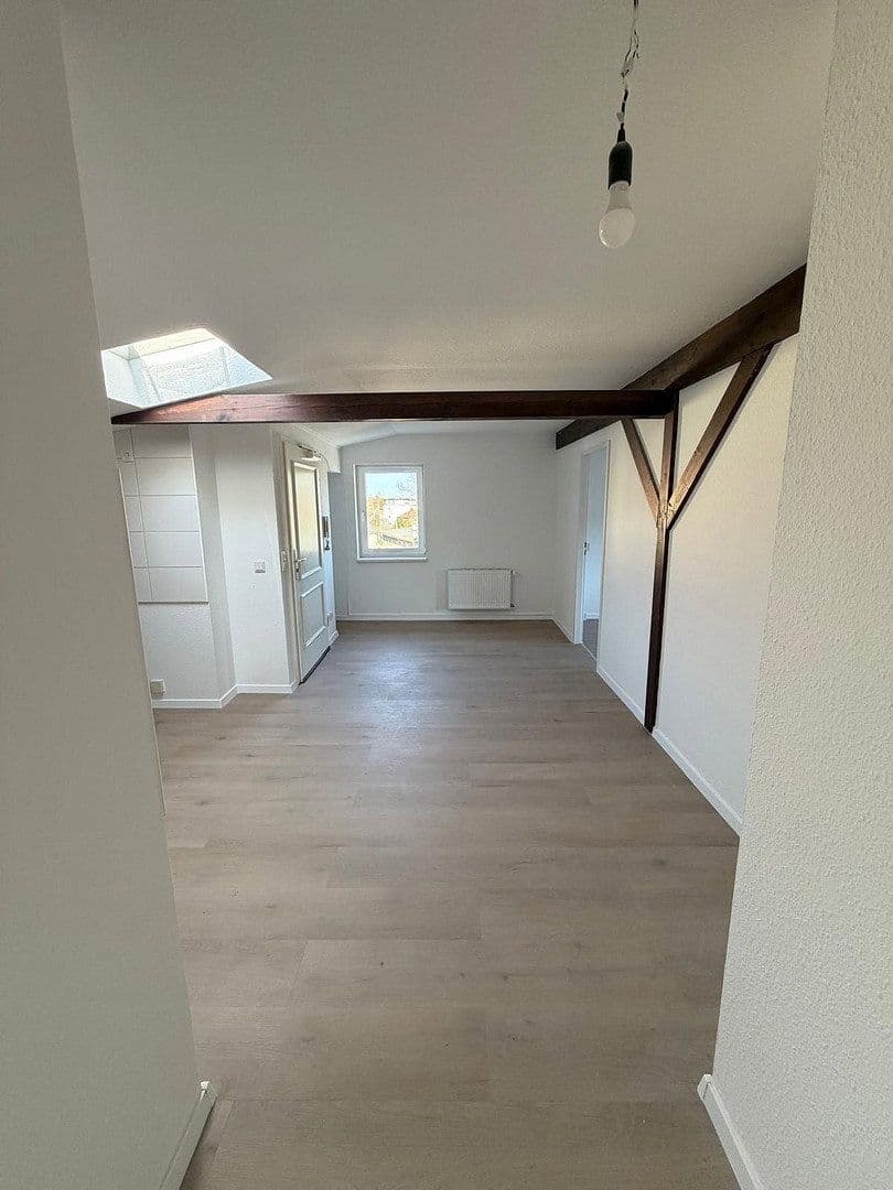 Pronájem bytu 3+1 85 m², Schneiderstraße 21, Eberswalde, Braniborsko Pronájem bytu 3+1 85 m², Schneiderstraße 21, Eberswalde, Braniborsko