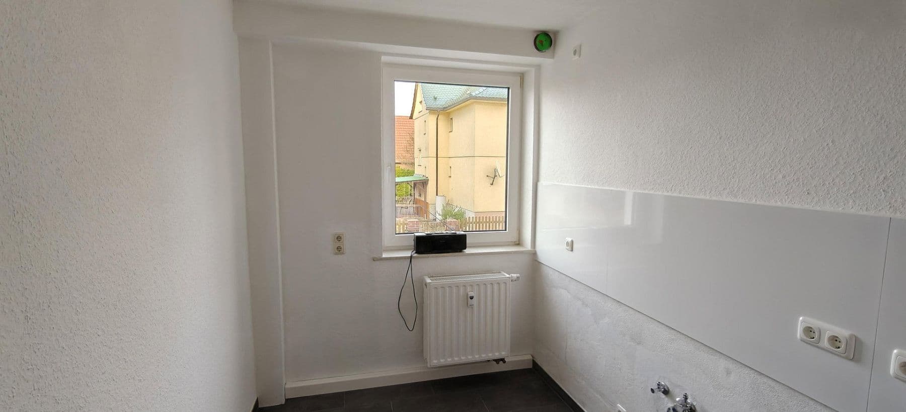 Pronájem bytu 2+1 45 m², Lange Straße 5, Zeithain, Sasko Pronájem bytu 2+1 45 m², Lange Straße 5, Zeithain, Sasko