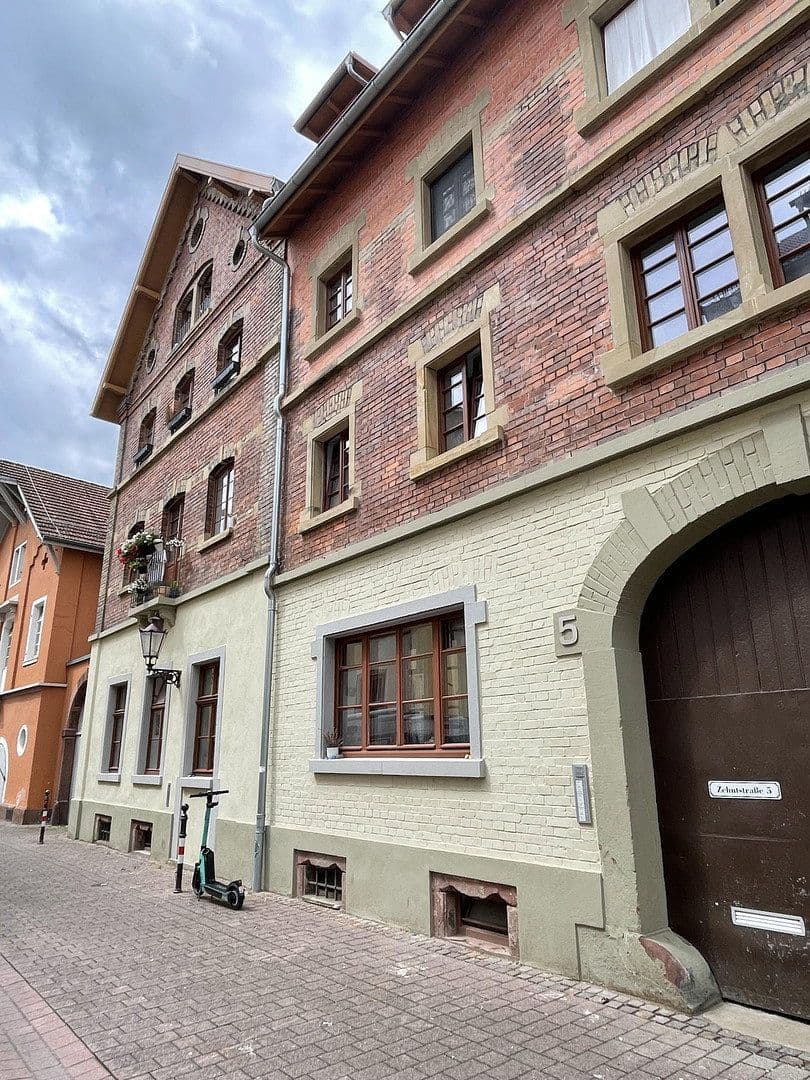 Pronájem bytu 3+1 65 m², Zehntstraße 5, Karlsruhe-Durlach, Bádensko-Württembersko Pronájem bytu 3+1 65 m², Zehntstraße 5, Karlsruhe-Durlach, Bádensko-Württembersko