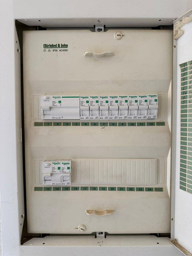 Pronájem bytu 2+1 70 m², Mittelstr. 9, Bochum, Severní Porýní-Vestfálsko Pronájem bytu 2+1 70 m², Mittelstr. 9, Bochum, Severní Porýní-Vestfálsko