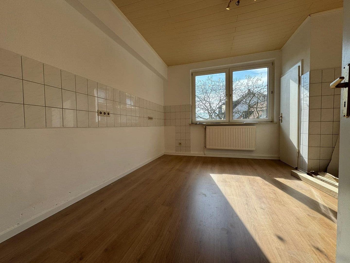 Pronájem bytu 2+1 70 m², Mittelstr. 9, Bochum, Severní Porýní-Vestfálsko Pronájem bytu 2+1 70 m², Mittelstr. 9, Bochum, Severní Porýní-Vestfálsko