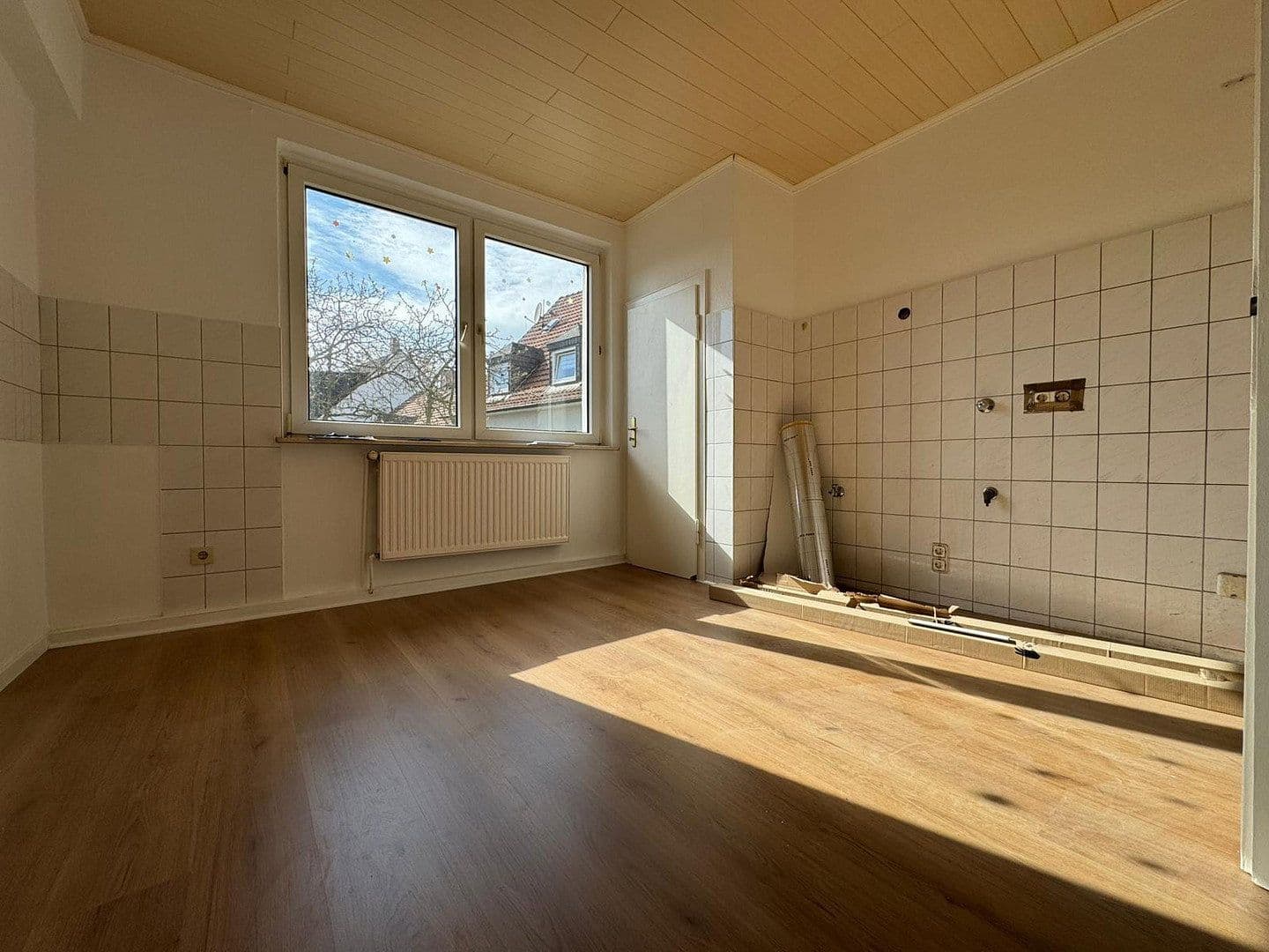 Pronájem bytu 2+1 70 m², Mittelstr. 9, Bochum, Severní Porýní-Vestfálsko Pronájem bytu 2+1 70 m², Mittelstr. 9, Bochum, Severní Porýní-Vestfálsko