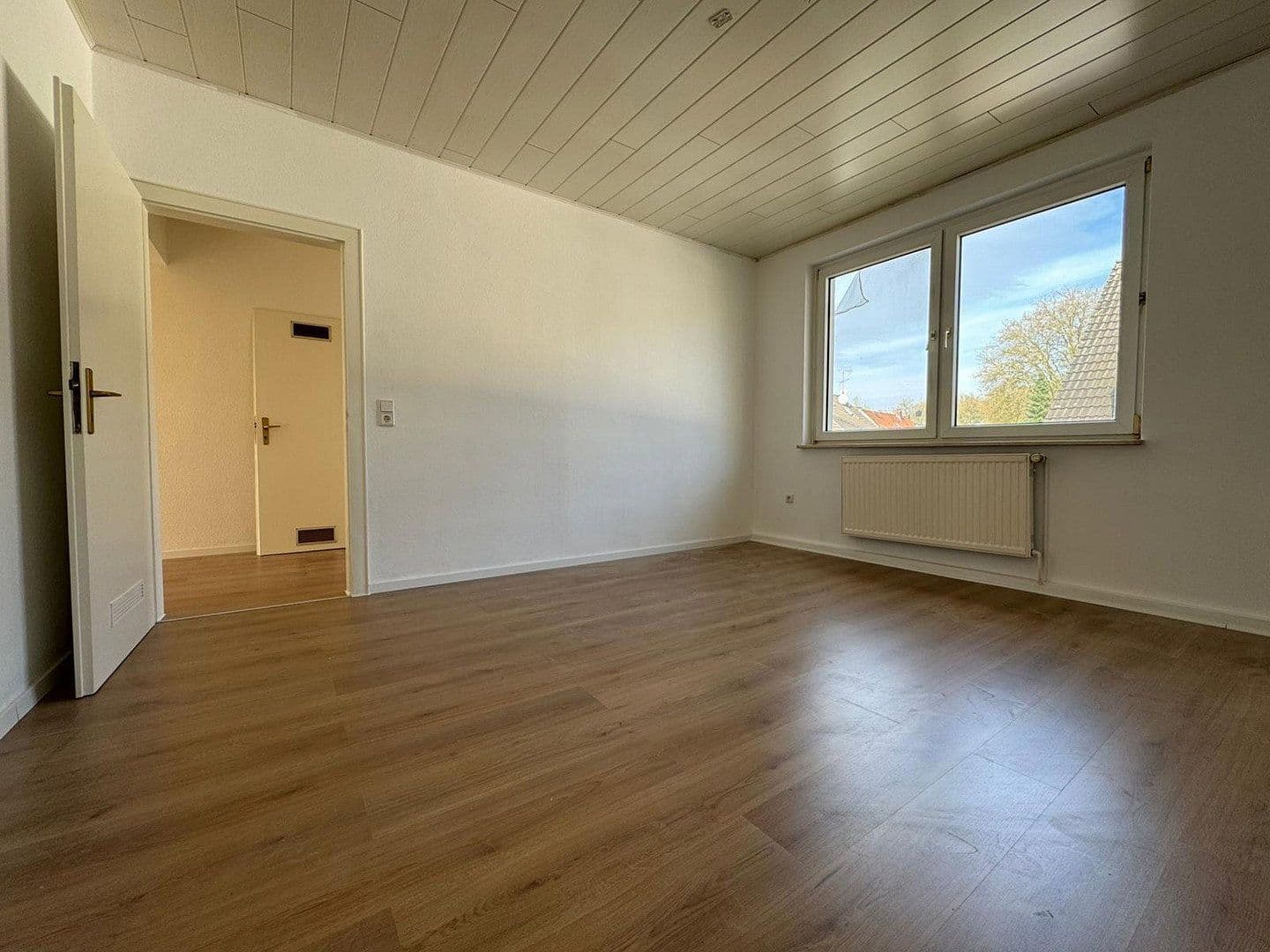 Pronájem bytu 2+1 70 m², Mittelstr. 9, Bochum, Severní Porýní-Vestfálsko Pronájem bytu 2+1 70 m², Mittelstr. 9, Bochum, Severní Porýní-Vestfálsko