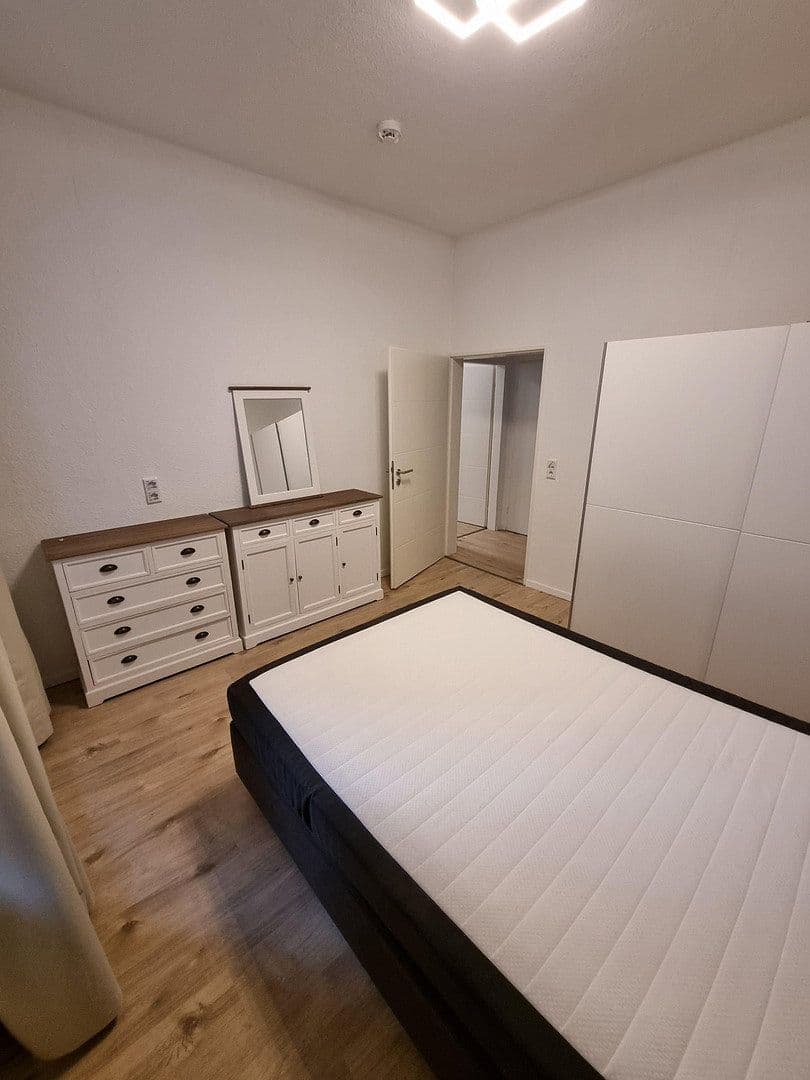 Pronájem bytu 3+1 70 m², Mittelweg 86, Braunschweig, Dolní Sasko Pronájem bytu 3+1 70 m², Mittelweg 86, Braunschweig, Dolní Sasko