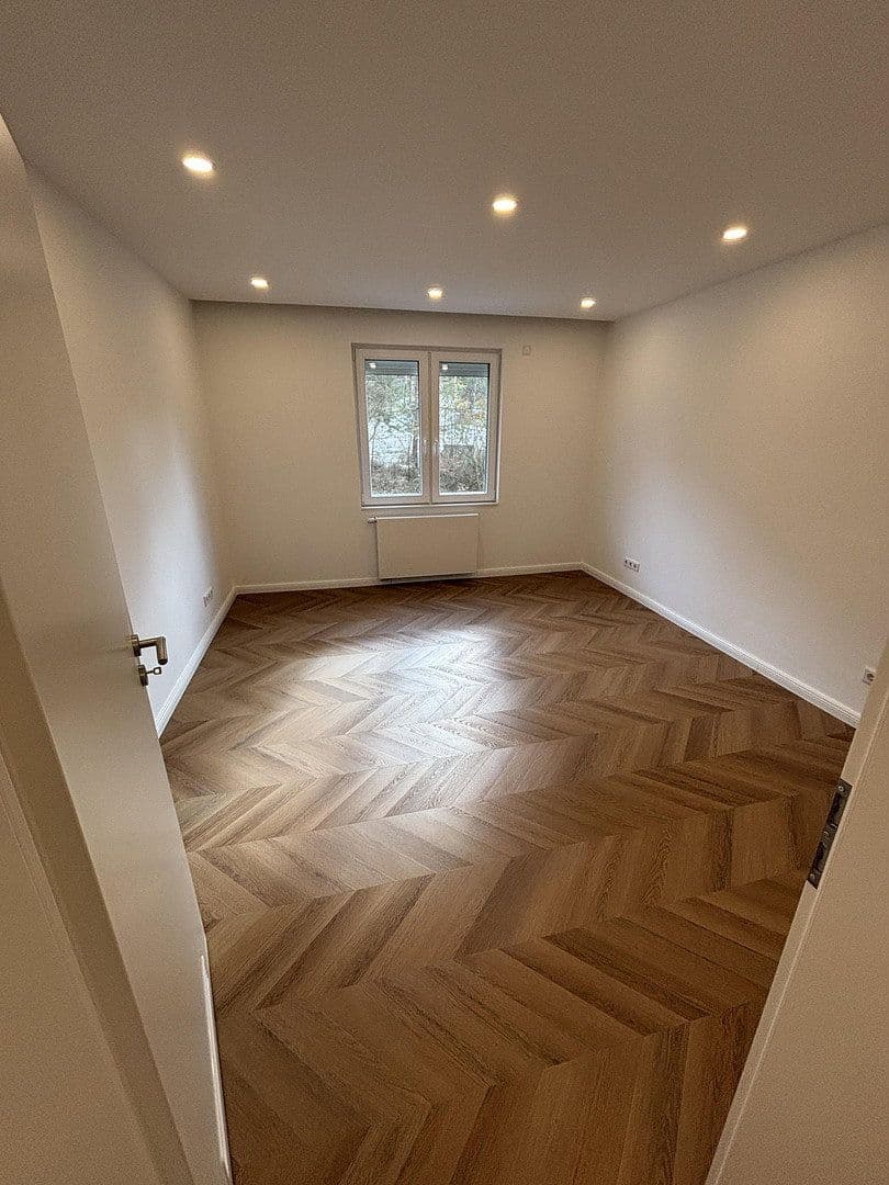 Prodej bytu 3+1 68 m², Roth, Bavorsko Prodej bytu 3+1 68 m², Roth, Bavorsko