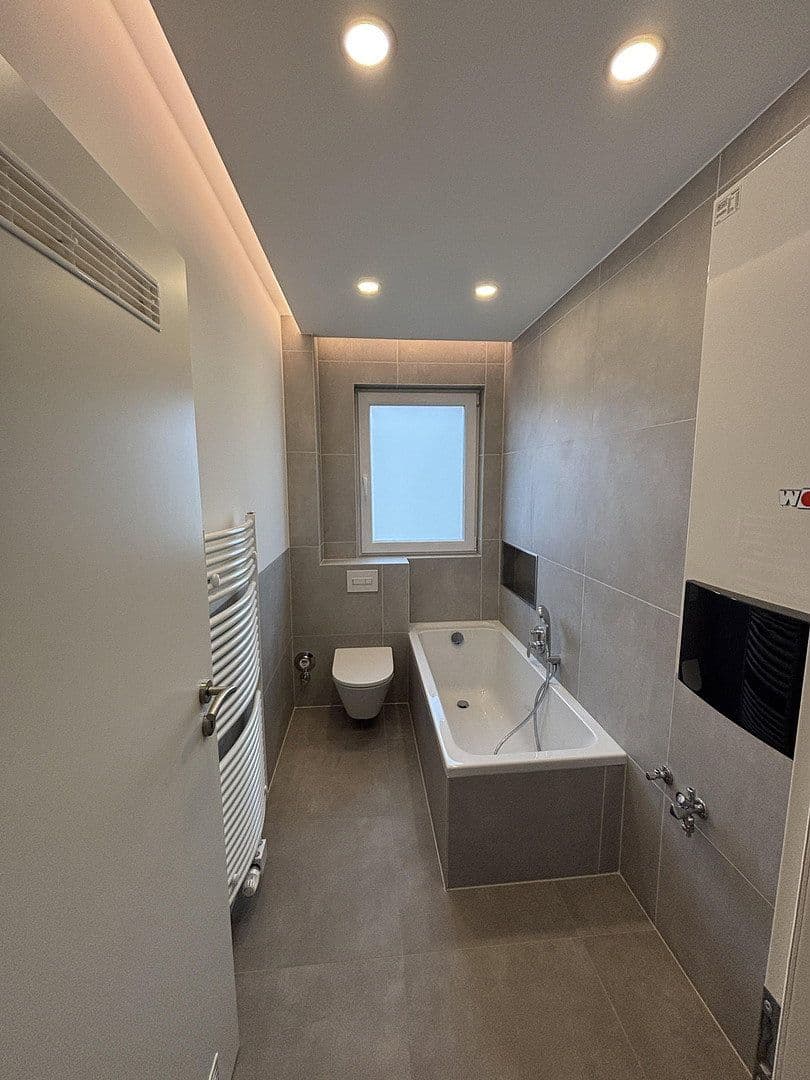 Prodej bytu 3+1 68 m², Roth, Bavorsko Prodej bytu 3+1 68 m², Roth, Bavorsko