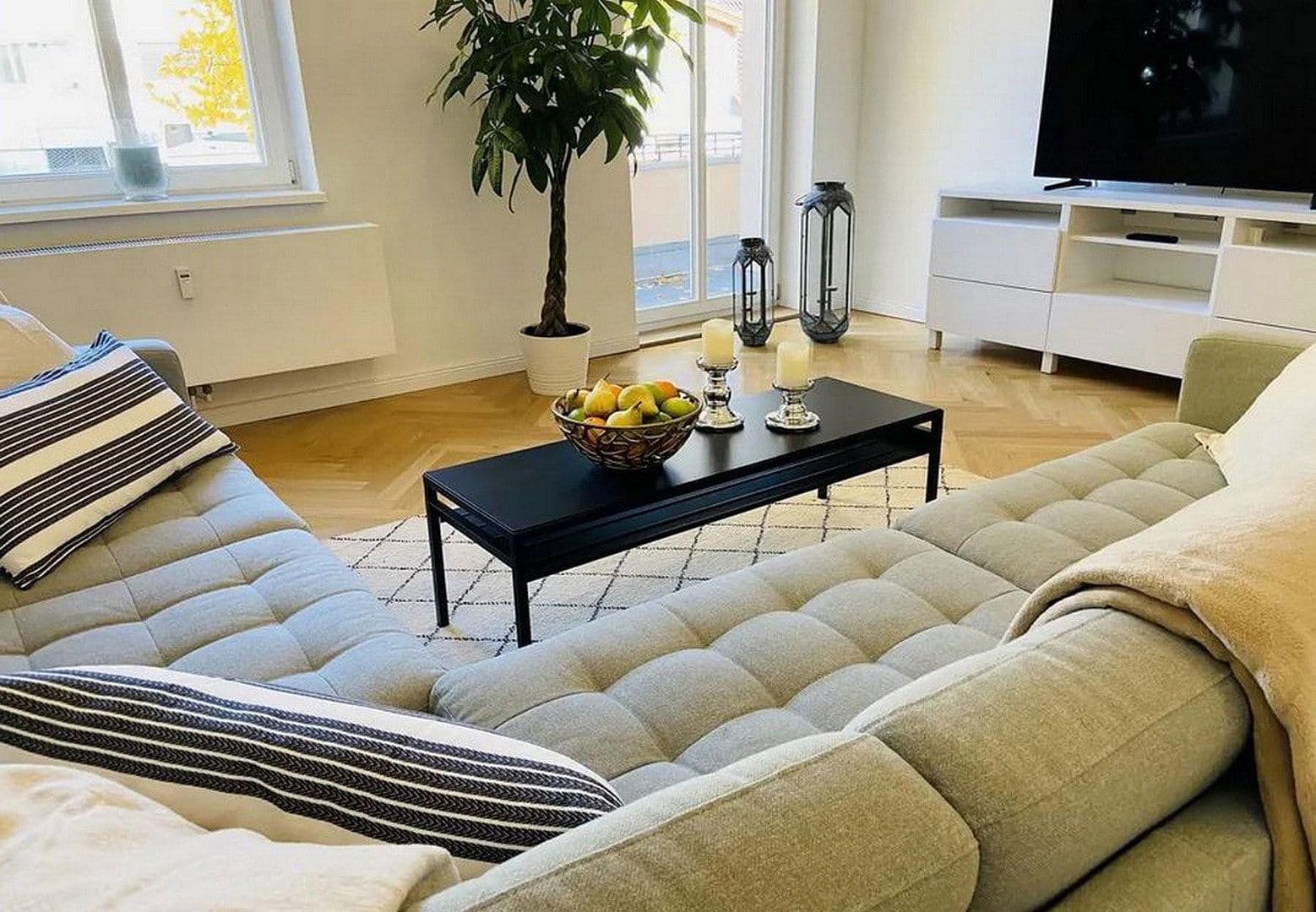 Pronájem bytu 2+1 49 m², Britzer Damm 127, Berlin, Berlín Pronájem bytu 2+1 49 m², Britzer Damm 127, Berlin, Berlín