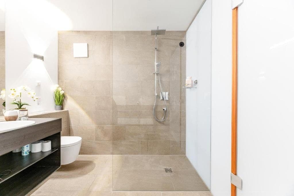 Prodej domu 185 m², pozemek 135 m², Zum Schierenberg 23, Öhningen, Bádensko-Württembersko Prodej domu 185 m², pozemek 135 m², Zum Schierenberg 23, Öhningen, Bádensko-Württembersko