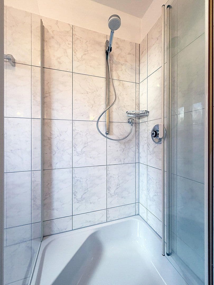 Prodej bytu 3+1 97 m², Penningsfelder Weg 89, Köln, Severní Porýní-Vestfálsko Prodej bytu 3+1 97 m², Penningsfelder Weg 89, Köln, Severní Porýní-Vestfálsko