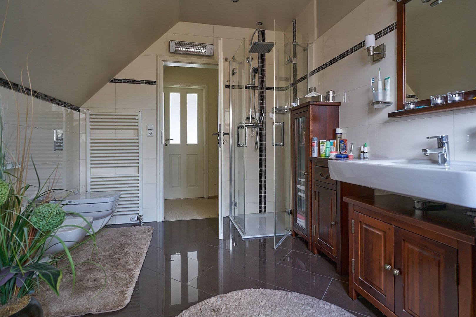 Prodej domu 115 m², pozemek 484 m², Berlin, Berlín Prodej domu 115 m², pozemek 484 m², Berlin, Berlín