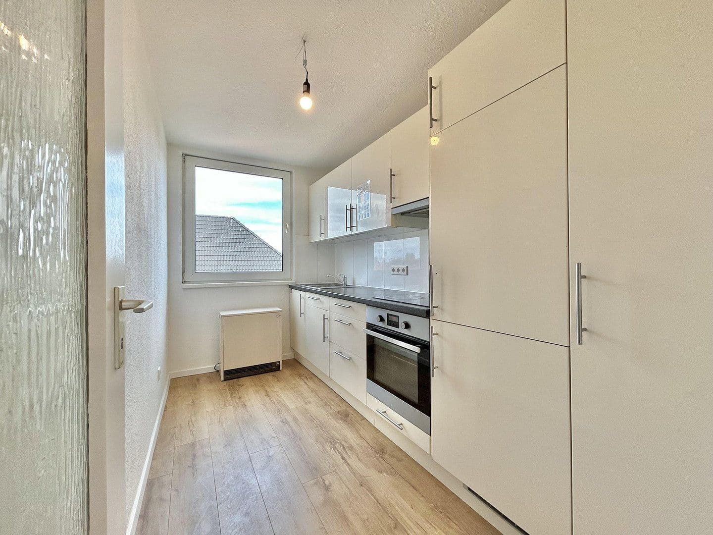 Pronájem bytu 2+1 46 m², Valentinenstraße 2, Essen, Severní Porýní-Vestfálsko Pronájem bytu 2+1 46 m², Valentinenstraße 2, Essen, Severní Porýní-Vestfálsko