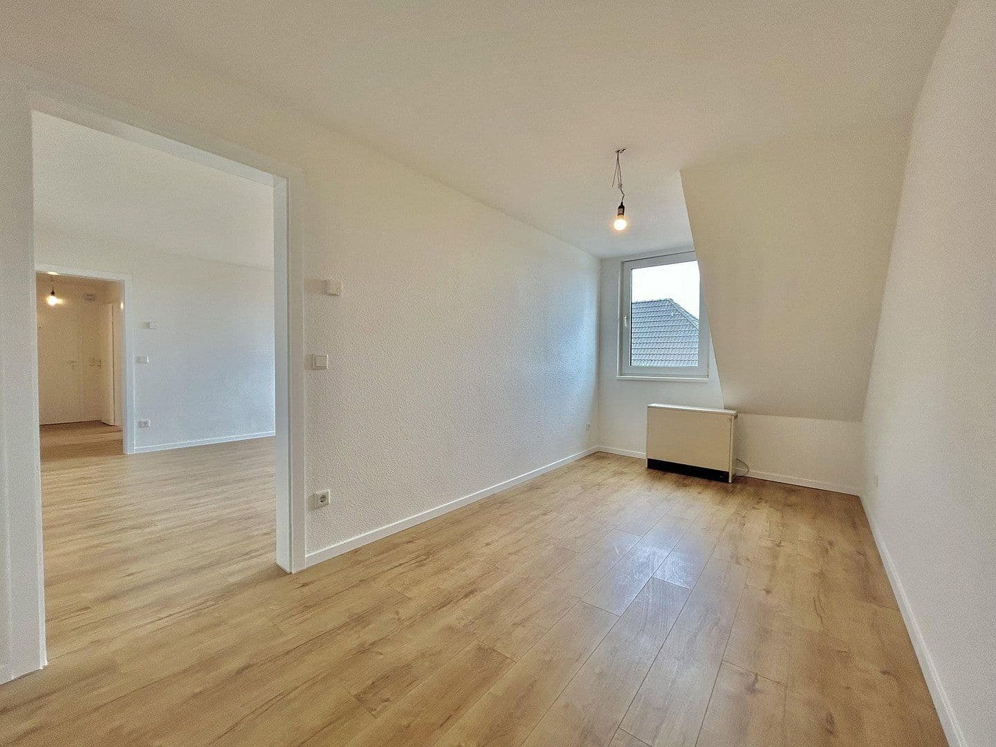 Pronájem bytu 2+1 46 m², Valentinenstraße 2, Essen, Severní Porýní-Vestfálsko Pronájem bytu 2+1 46 m², Valentinenstraße 2, Essen, Severní Porýní-Vestfálsko