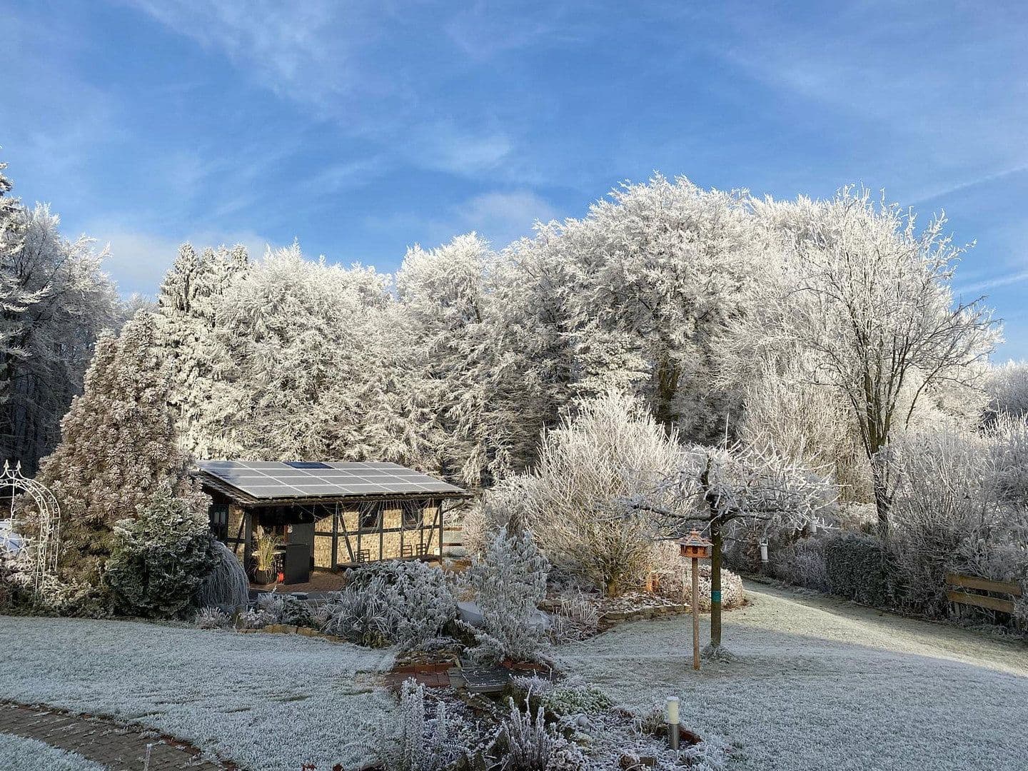 Prodej domu 263 m², pozemek 4.800 m², Rödinghausen, Severní Porýní-Vestfálsko Prodej domu 263 m², pozemek 4.800 m², Rödinghausen, Severní Porýní-Vestfálsko