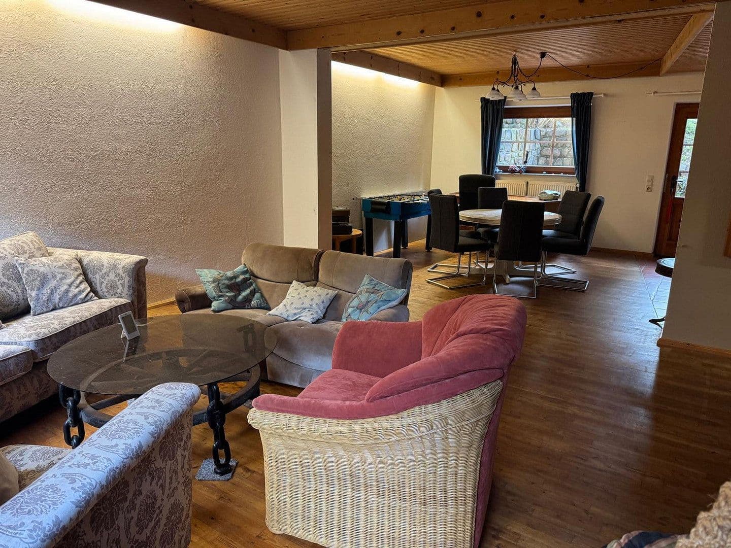 Prodej domu 190 m², pozemek 2.290 m², Handeloh, Dolní Sasko Prodej domu 190 m², pozemek 2.290 m², Handeloh, Dolní Sasko