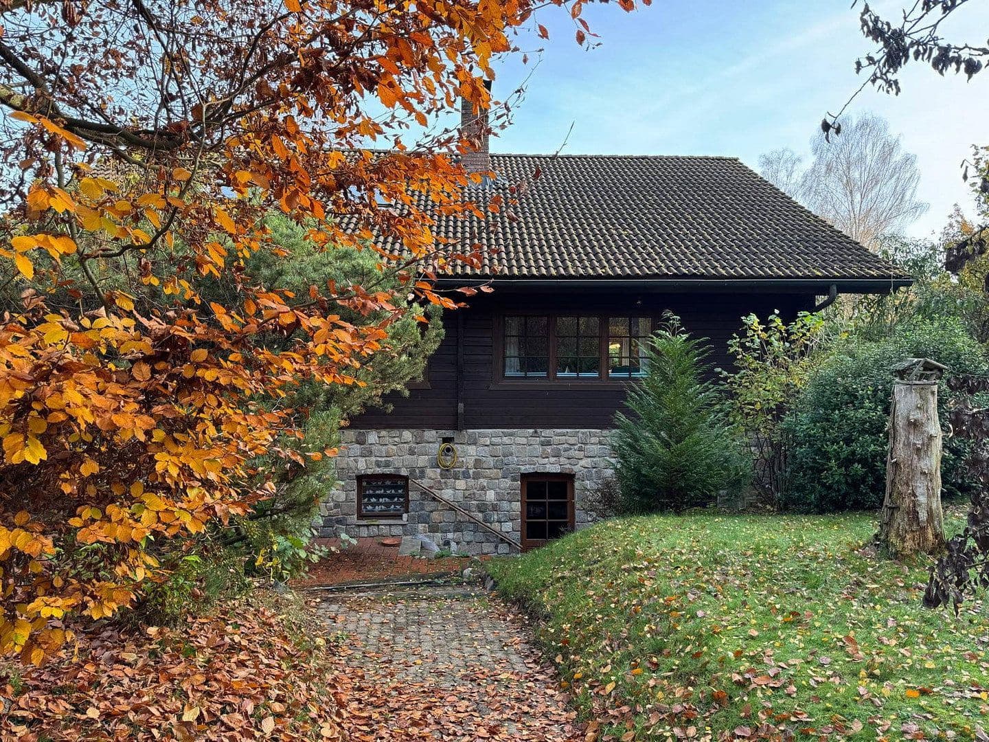 Prodej domu 190 m², pozemek 2.290 m², Handeloh, Dolní Sasko Prodej domu 190 m², pozemek 2.290 m², Handeloh, Dolní Sasko