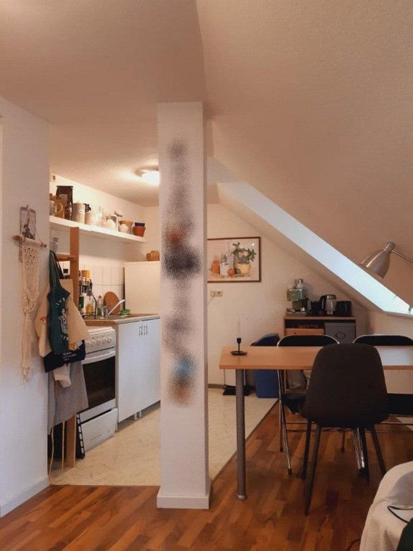 Pronájem bytu 1+1 30 m², Sickingenstraße 10/12, Jena, Durynsko Pronájem bytu 1+1 30 m², Sickingenstraße 10/12, Jena, Durynsko