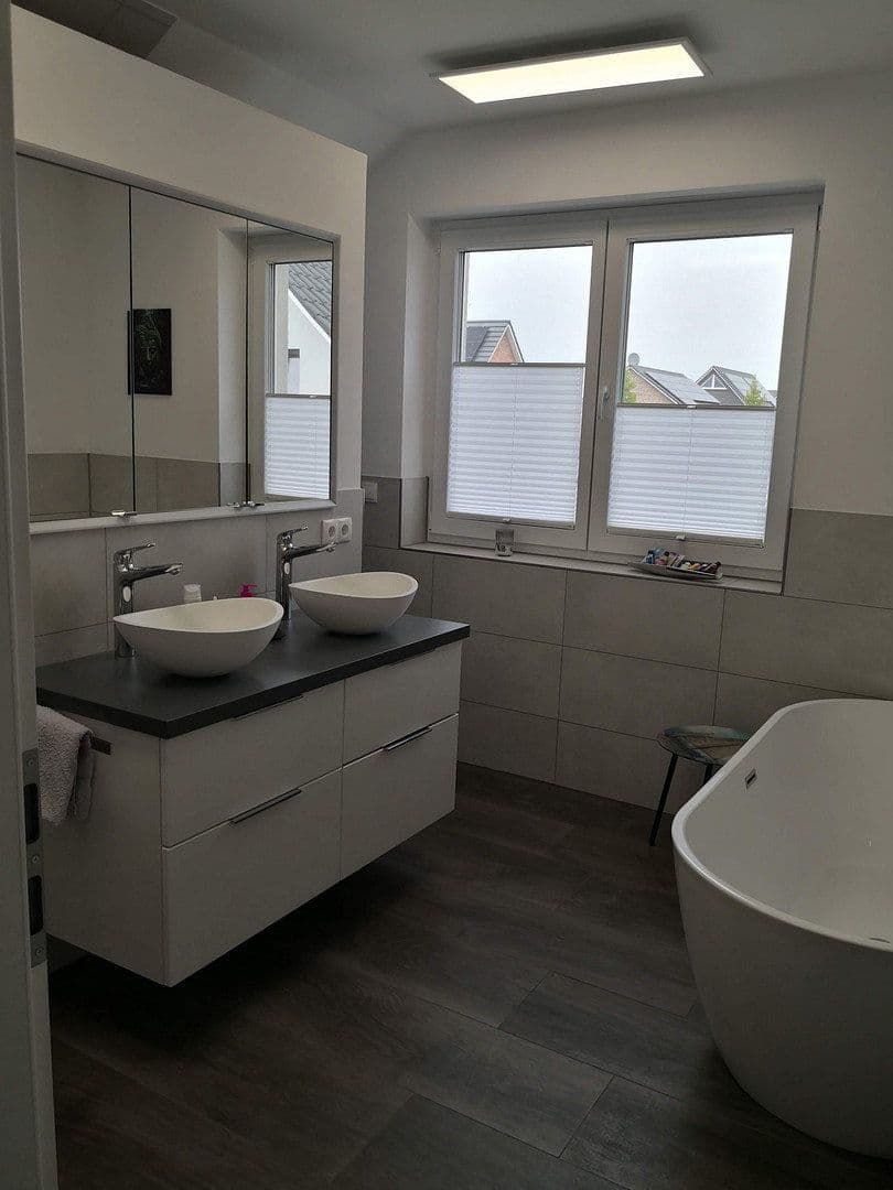 Prodej domu 141 m², pozemek 564 m², Harsefeld, Dolní Sasko Prodej domu 141 m², pozemek 564 m², Harsefeld, Dolní Sasko