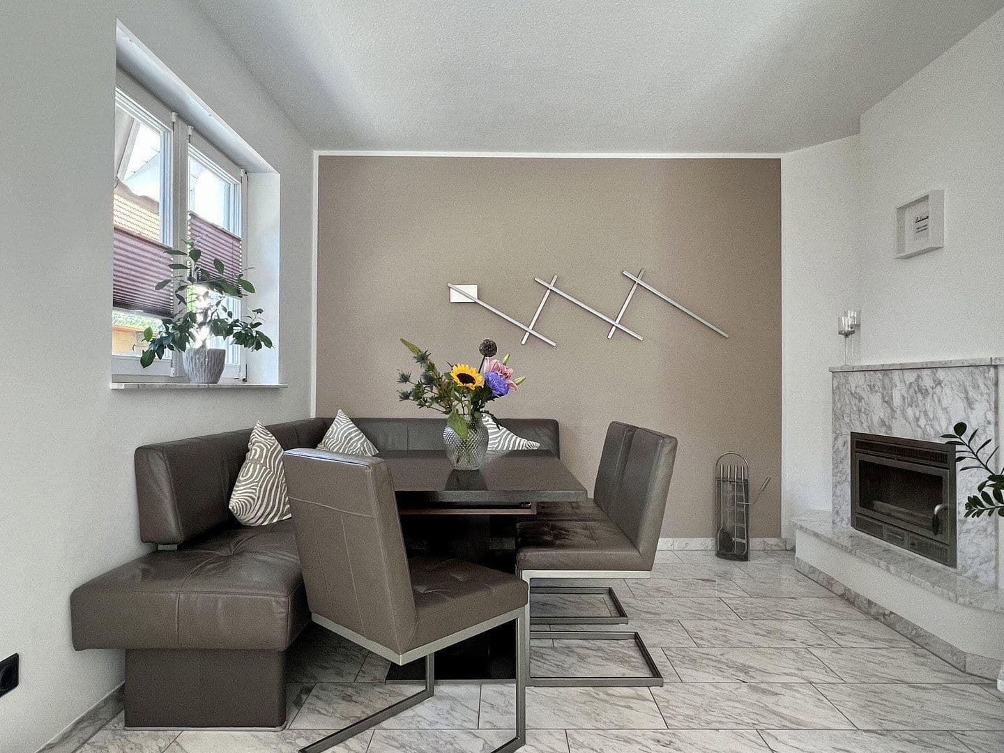 Prodej domu 188 m², pozemek 668 m², Schweinfurt, Bavorsko Prodej domu 188 m², pozemek 668 m², Schweinfurt, Bavorsko