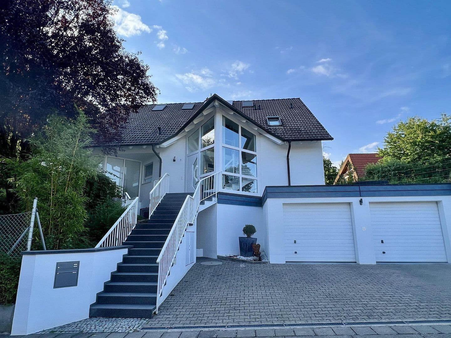 Prodej domu 188 m², pozemek 668 m², Schweinfurt, Bavorsko Prodej domu 188 m², pozemek 668 m², Schweinfurt, Bavorsko