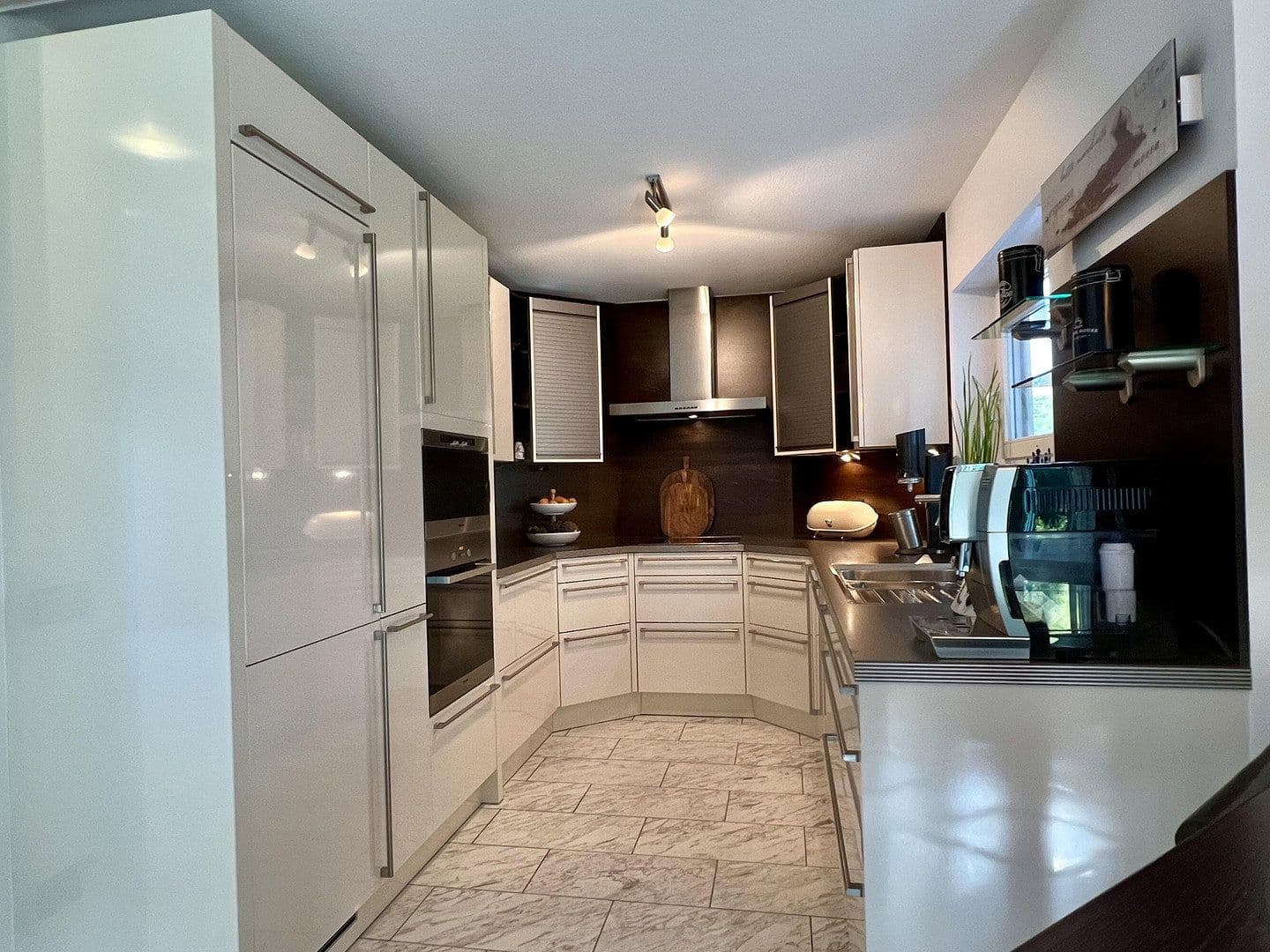 Prodej domu 188 m², pozemek 668 m², Schweinfurt, Bavorsko Prodej domu 188 m², pozemek 668 m², Schweinfurt, Bavorsko