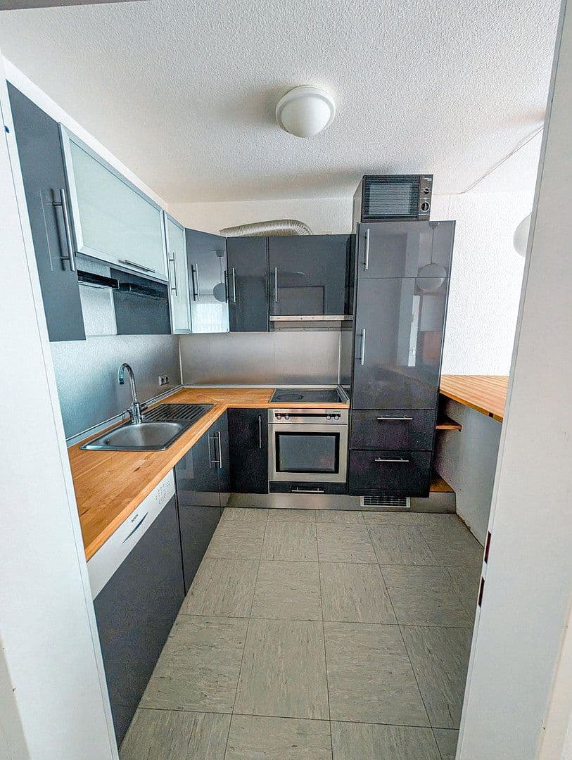 Prodej bytu 2+1 51 m², Bleiberger Straße 146, Cáchy, Severní Porýní-Vestfálsko Prodej bytu 2+1 51 m², Bleiberger Straße 146, Cáchy, Severní Porýní-Vestfálsko