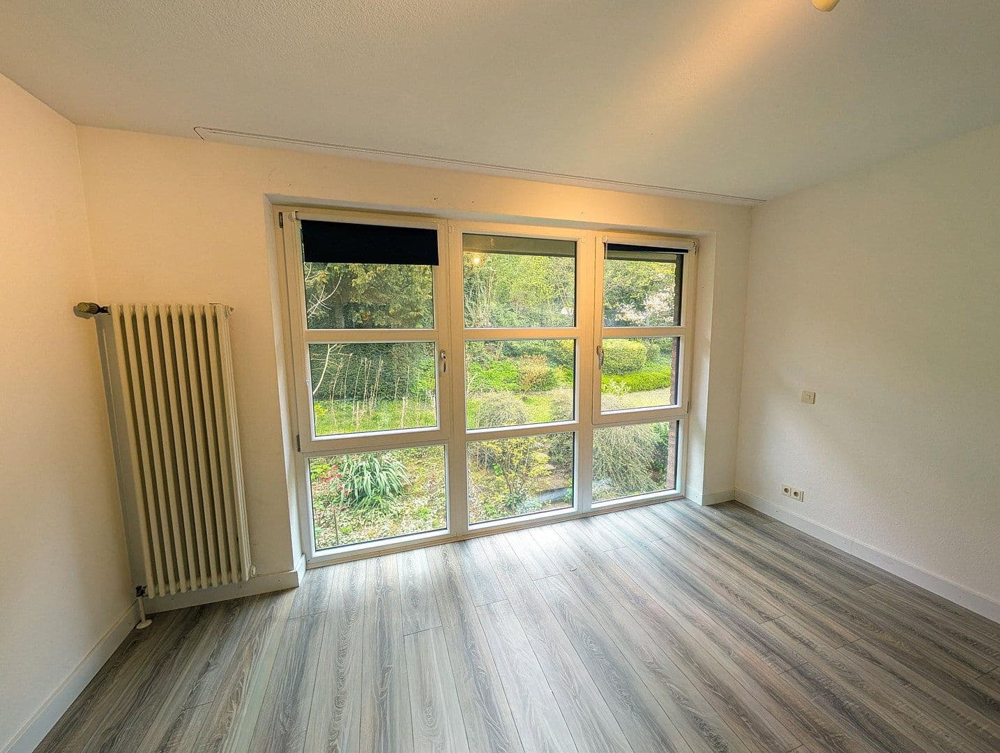 Prodej bytu 2+1 51 m², Bleiberger Straße 146, Cáchy, Severní Porýní-Vestfálsko Prodej bytu 2+1 51 m², Bleiberger Straße 146, Cáchy, Severní Porýní-Vestfálsko