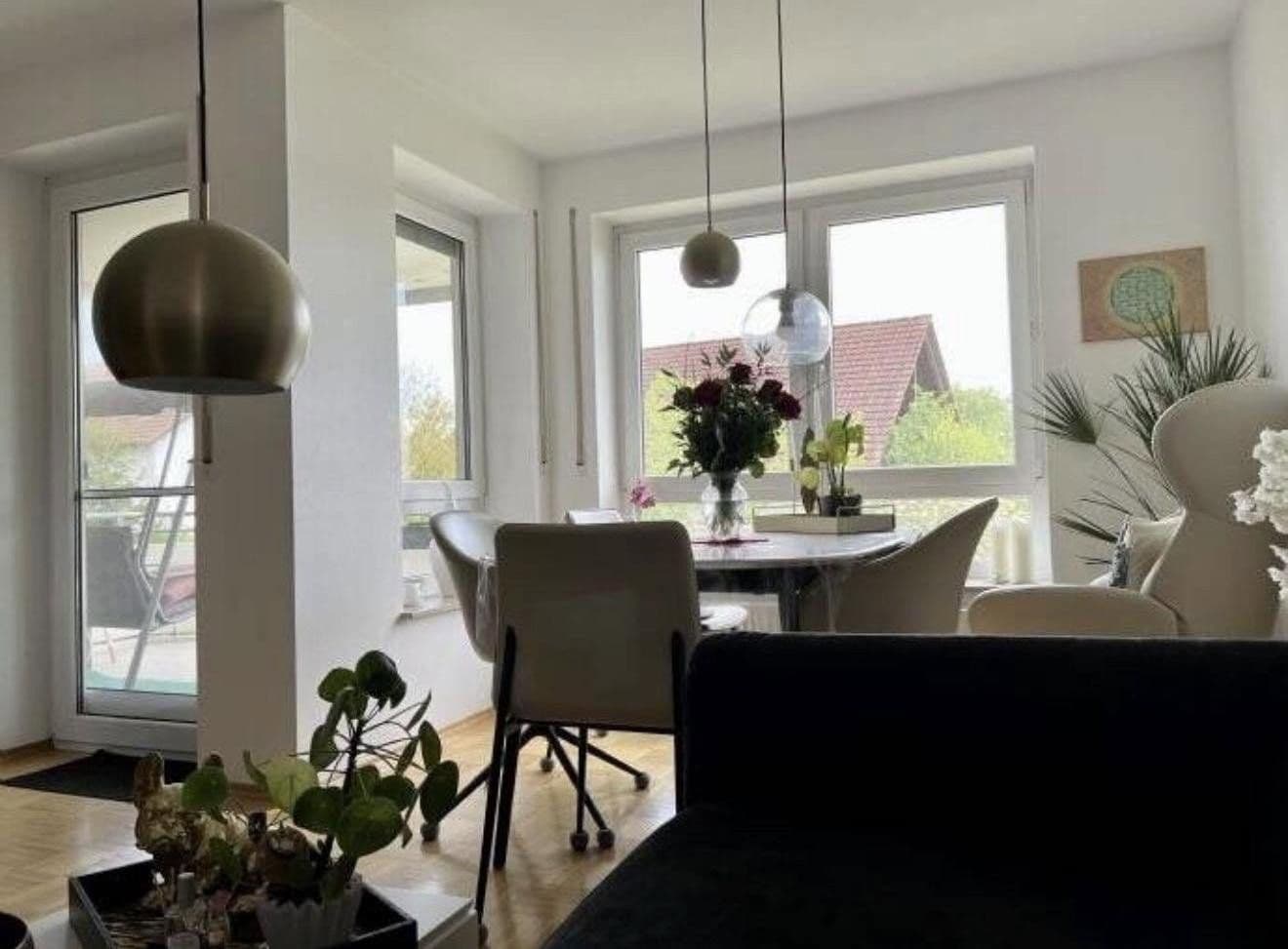 Pronájem bytu 2+1 80 m², Herbrechtingen, Bádensko-Württembersko Pronájem bytu 2+1 80 m², Herbrechtingen, Bádensko-Württembersko
