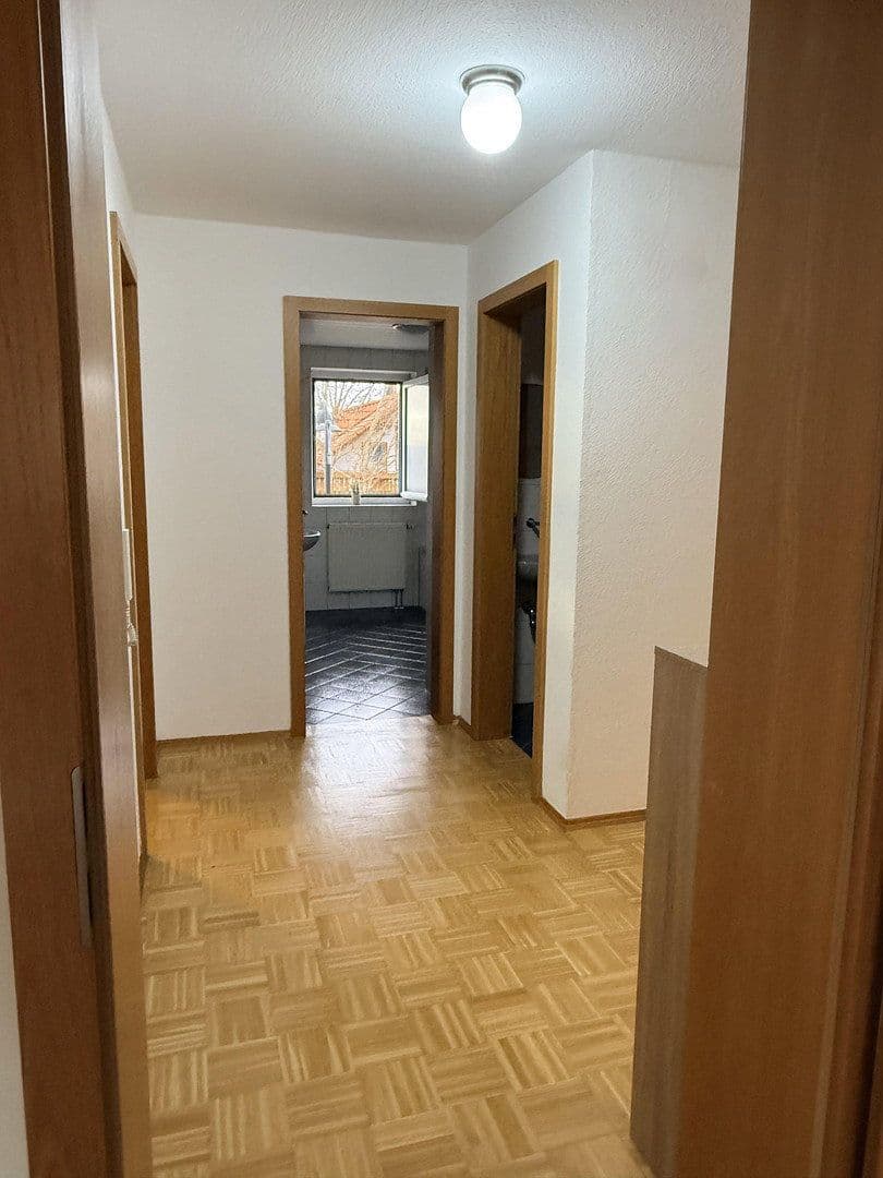 Pronájem bytu 2+1 80 m², Herbrechtingen, Bádensko-Württembersko Pronájem bytu 2+1 80 m², Herbrechtingen, Bádensko-Württembersko