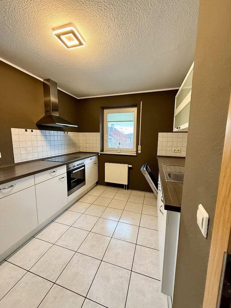 Pronájem bytu 2+1 80 m², Herbrechtingen, Bádensko-Württembersko Pronájem bytu 2+1 80 m², Herbrechtingen, Bádensko-Württembersko