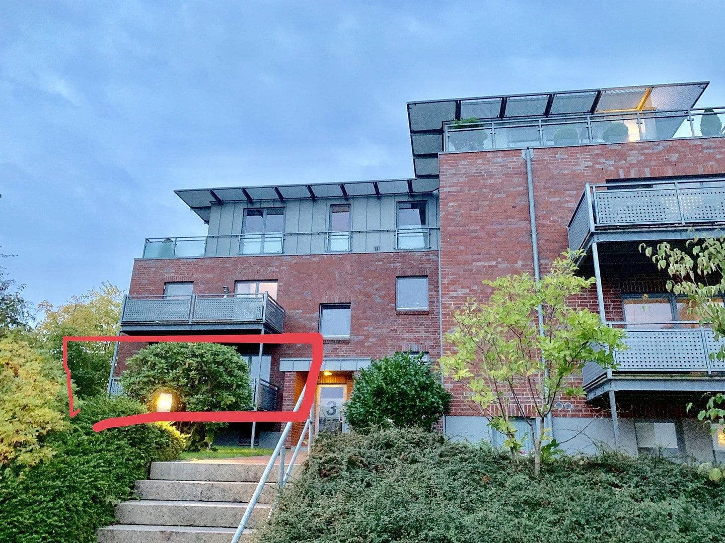 Prodej bytu 3+1 93 m², Dethleffsenweg 3, Glücksburg, Šlesvicko-Holštýnsko Prodej bytu 3+1 93 m², Dethleffsenweg 3, Glücksburg, Šlesvicko-Holštýnsko