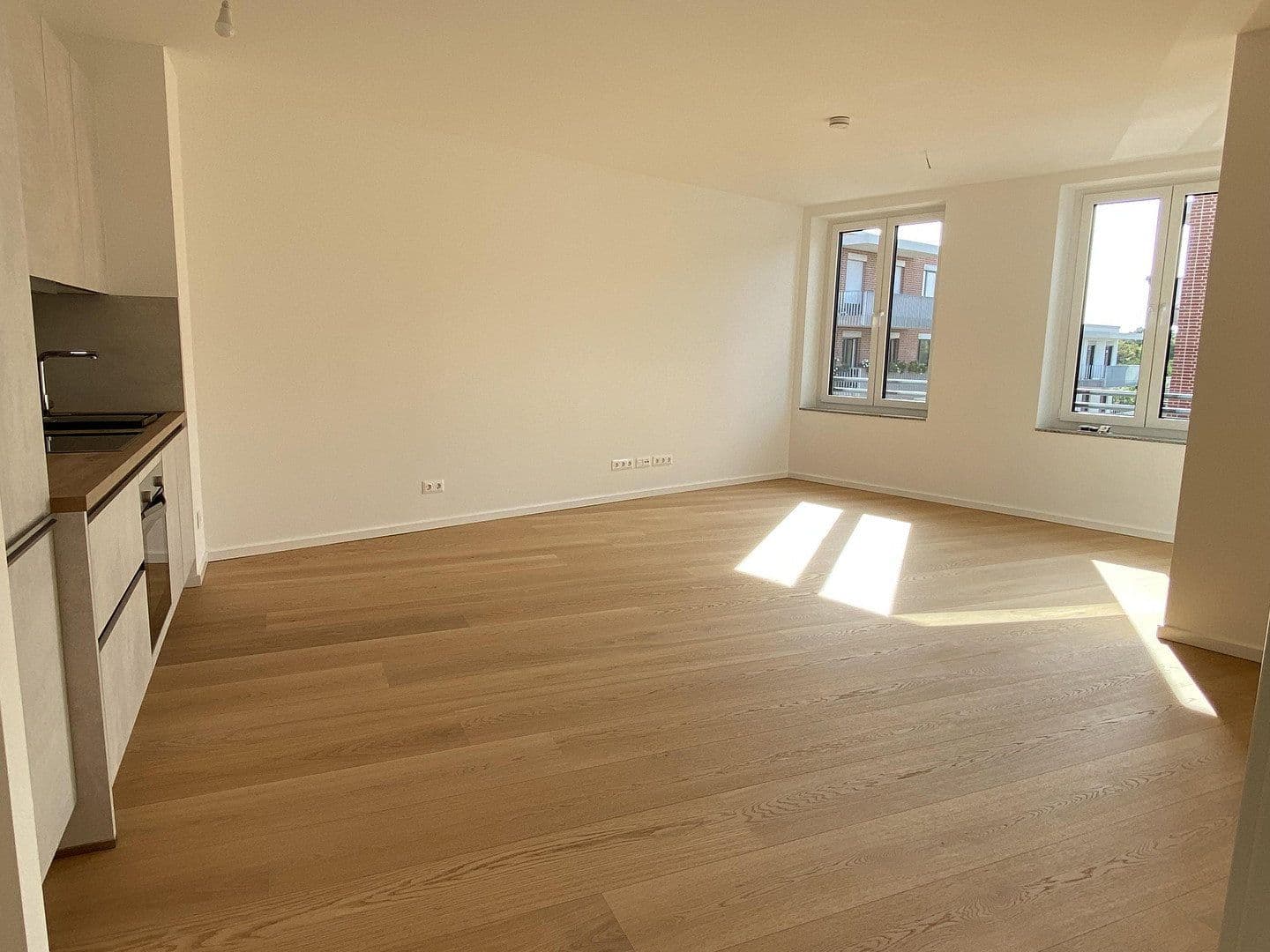 Pronájem bytu 2+1 75 m², Hannelore-Kunze-Straße, Hannover, Dolní Sasko Pronájem bytu 2+1 75 m², Hannelore-Kunze-Straße, Hannover, Dolní Sasko