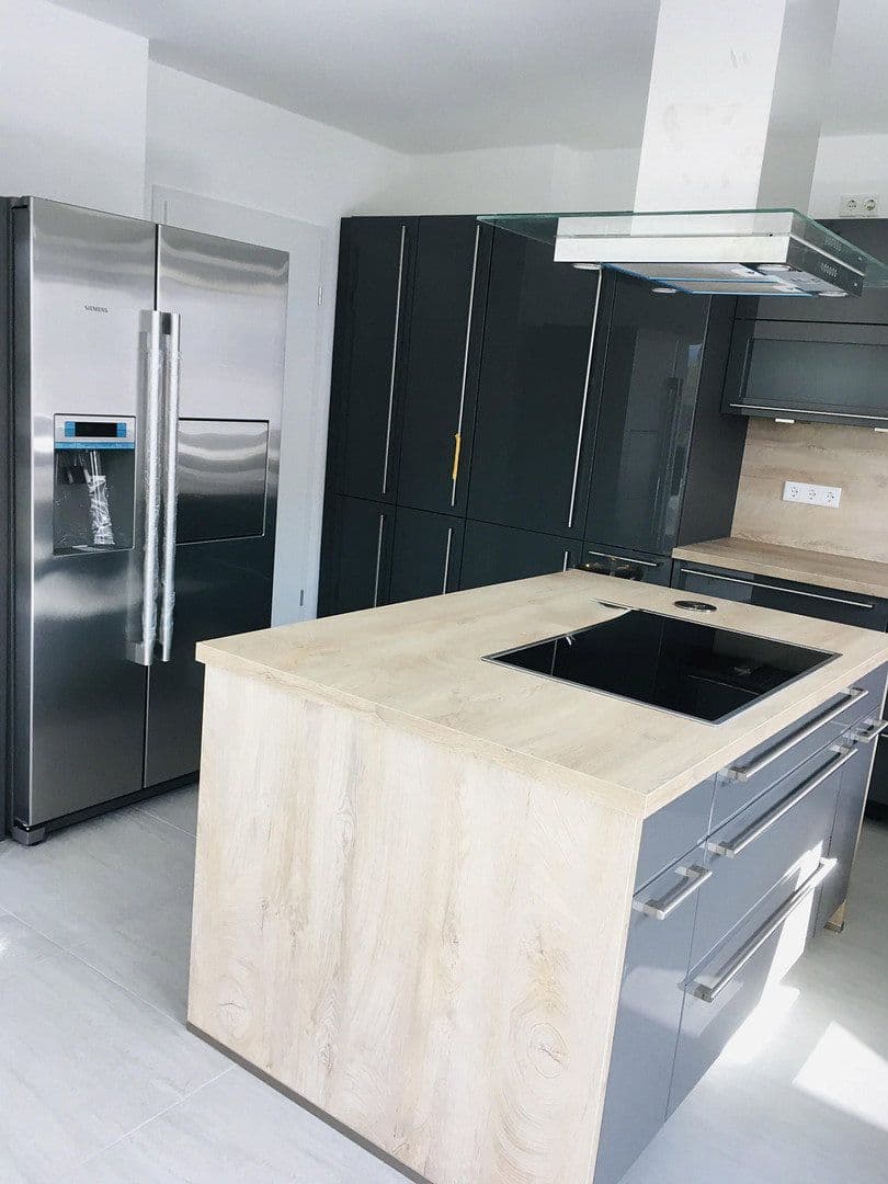 Prodej bytu 4+1 129 m², Frankfurt Am Main, Hessen Prodej bytu 4+1 129 m², Frankfurt Am Main, Hessen