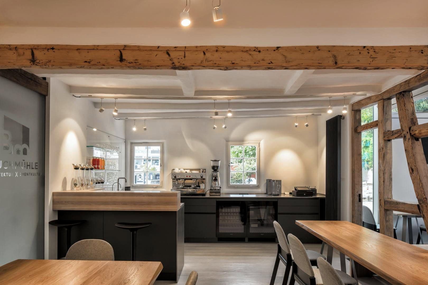 Prodej nebytového prostoru 388 m², Bergisch Gladbach, Severní Porýní-Vestfálsko Prodej nebytového prostoru 388 m², Bergisch Gladbach, Severní Porýní-Vestfálsko