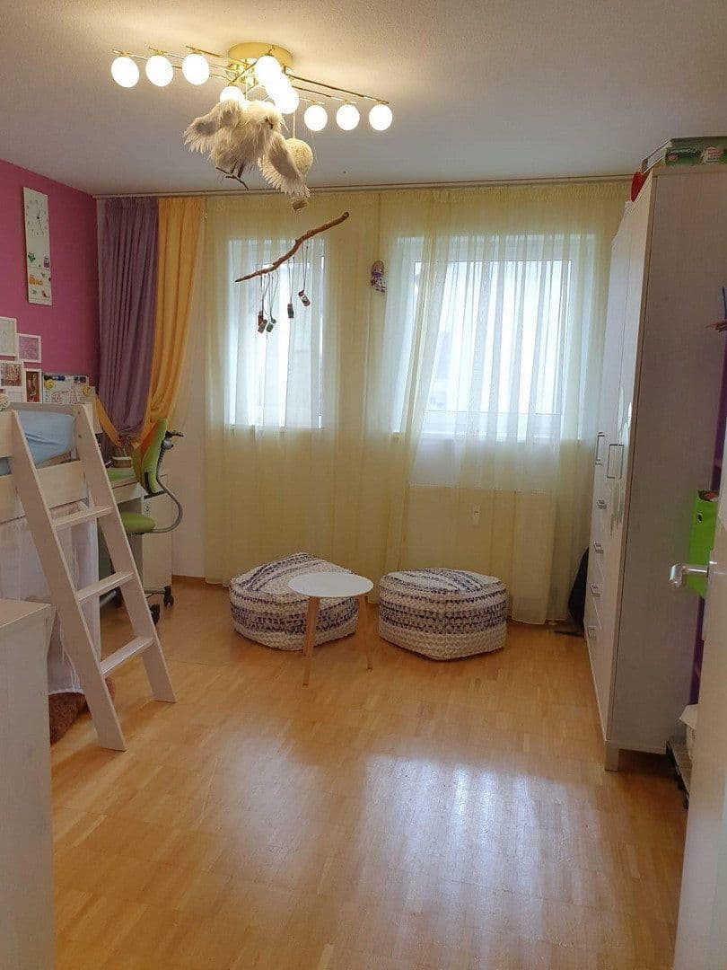 Prodej domu 802 m², pozemek 970 m², Pforzheim, Bádensko-Württembersko Prodej domu 802 m², pozemek 970 m², Pforzheim, Bádensko-Württembersko