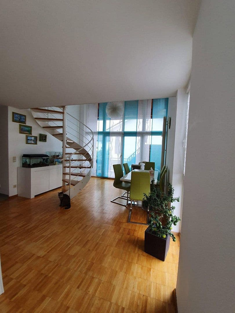 Prodej domu 802 m², pozemek 970 m², Pforzheim, Bádensko-Württembersko Prodej domu 802 m², pozemek 970 m², Pforzheim, Bádensko-Württembersko