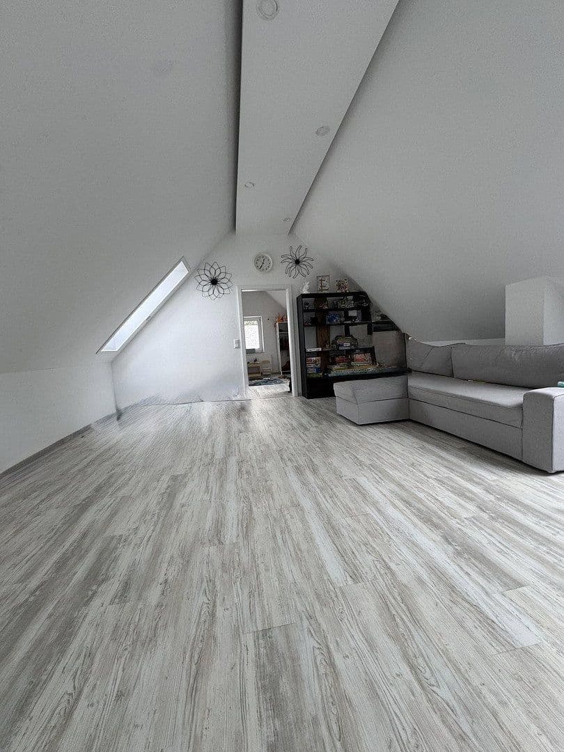 Prodej domu 275 m², pozemek 644 m², Dillingen an der Donau, Bavorsko Prodej domu 275 m², pozemek 644 m², Dillingen an der Donau, Bavorsko