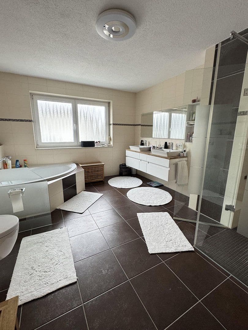 Prodej domu 275 m², pozemek 644 m², Dillingen an der Donau, Bavorsko Prodej domu 275 m², pozemek 644 m², Dillingen an der Donau, Bavorsko