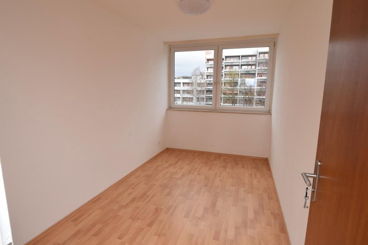 Pronájem bytu 3+1 71 m², Unterhaching München, Bavorsko Pronájem bytu 3+1 71 m², Unterhaching München, Bavorsko